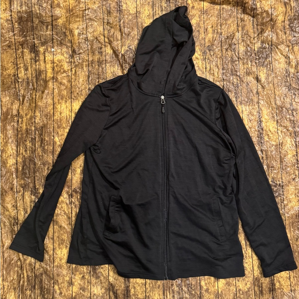 Women’s 32 Cool Black Zip-Up Hoodie Large